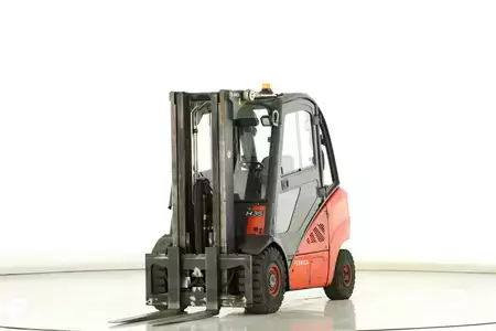 Carrelli elevatori diesel 2012  Linde H-35-D-01 (393) (1)