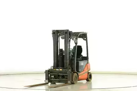 4-wiel elektrische heftrucks 2019  Toyota 8-FBMK-16-T (1)