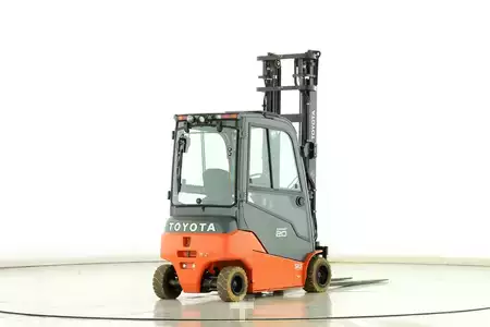 Sähkö - 4 pyör 2021  Toyota 8-FBM-20-T (2)
