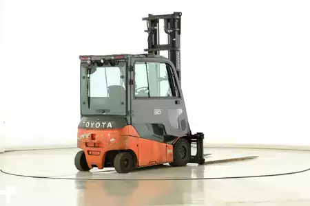 Sähkö - 4 pyör 2021  Toyota 8-FBMT-30 (2)