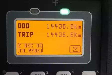 Sähkö - 4 pyör 2021  Toyota 8-FBMT-30 (5)