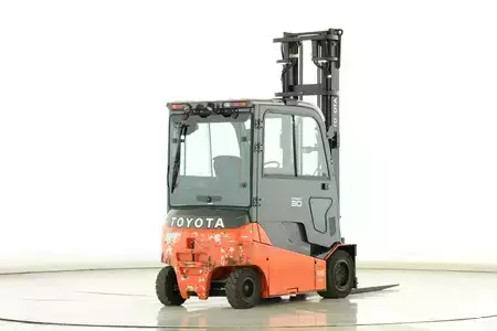 Elektrisk- 4 hjul 2021  Toyota 8-FBMT-30 (2)