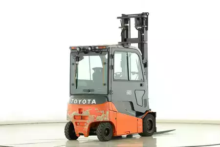 Sähkö - 4 pyör 2021  Toyota 8-FBMT-30 (2)