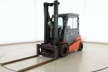 4-wiel elektrische heftrucks 2017  Toyota 8-FBMT-50 (7)