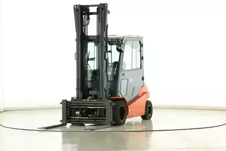 4-wiel elektrische heftrucks 2021  Toyota 8-FBMT-50 (1)