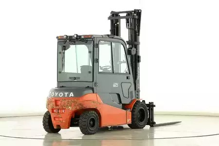 4-wiel elektrische heftrucks 2021  Toyota 8-FBMT-50 (2)