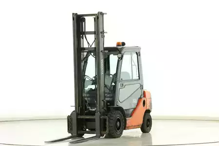 Carretilla elevadora diésel 2016  Toyota 02-8-FDF-25 (1)