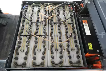 Eléctrico - 4 rodas 2015  Toyota 8-FBMT-25 (3)