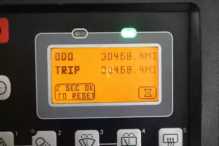 Eléctrico - 4 rodas 2015  Toyota 8-FBMT-25 (6)