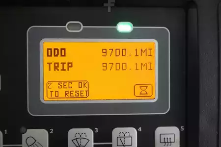 Eléctrico - 4 rodas 2015  Toyota 8-FBMT-25 (6)