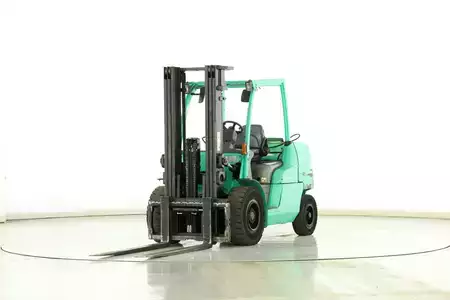 Gas gaffeltruck 2011  Mitsubishi FG-45-N (1)