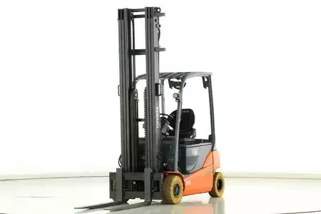 El truck - 4 hjulet 2019  Toyota 8-FBM-18-T (1)