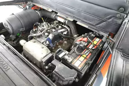 Diesel heftrucks 2018  Toyota 40-8-FD-50-N (3)