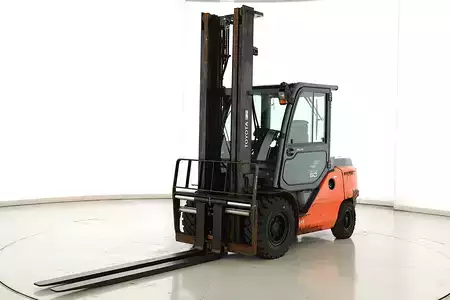 Diesel heftrucks 2018  Toyota 40-8-FD-50-N (5)