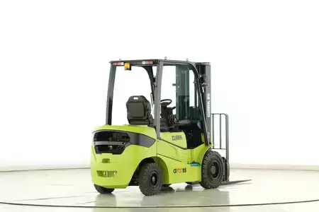 Chariots élévateurs diesel 2024  Clark GTS-25-D (2)