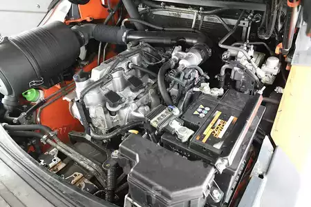 Gasoltruck 2016  Toyota 8-FG-45-N (3)