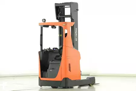 Chariots à mât rétractable 2018  Toyota RRE-140-H (2)