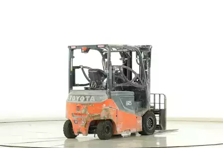 Elektrisk- 4 hjul 2019  Toyota 8-FBMKT-30 (2)