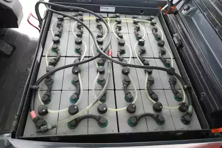 Elektro 4 Rad 2012  Toyota 8-FBMT-20 (3)