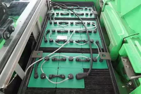 Elektro 4 Rad 2012  Cesab B-860 (4)