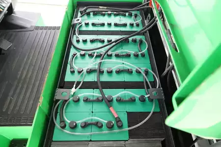 4-wiel elektrische heftrucks 2012  Cesab B-860 (3)