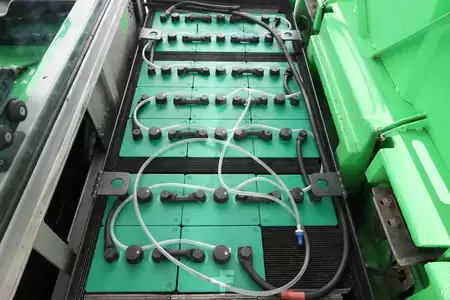 4-wiel elektrische heftrucks 2012  Cesab B-860 (4)