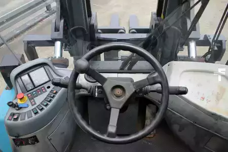 Dieseltrukki 2004  SMV Konecranes SL-12-1200-A (8)