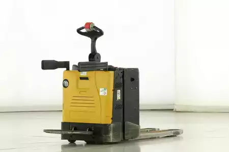Transpaleta eléctrica 2021  Yale MP-20-X-FBW (2)