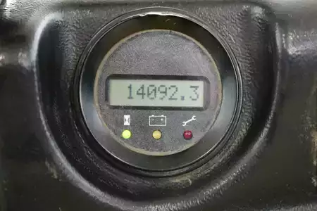 Transpaleta eléctrica 2021  Yale MP-20-X-FBW (4)