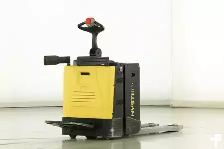 Porta-paletes elétrico 2019  Hyster P-2.0-SFBW (2)