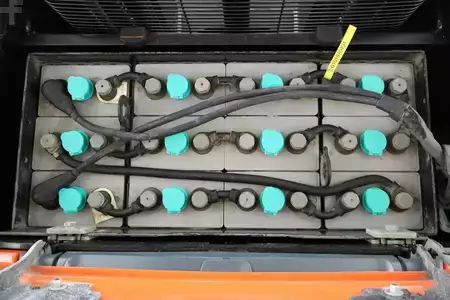 Wózki z platformą operatora 2019  Toyota SPE-160 (3)