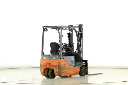 El Truck - 3-hjul 2019  Toyota 8-FBE-18-T (2)