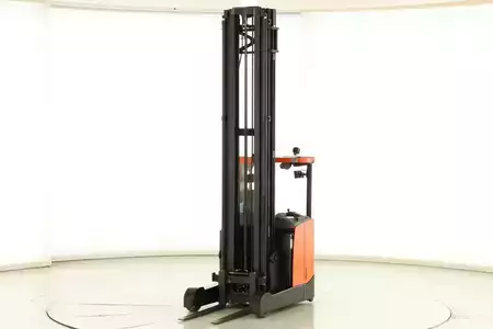 Reachtrucks 2012  BT RRE-250-E (1)
