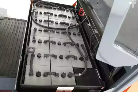 Eléctrico - 4 rodas 2014  Toyota 8-FBMHT-70 (5)