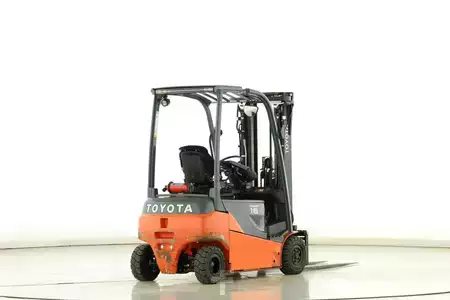 Chariots électriques à 4 roues 2019  Toyota 8-FBM-16-T (2)