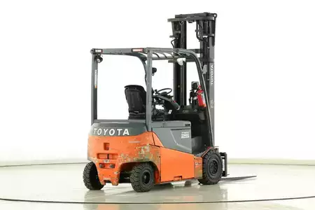 Eléctrico - 4 rodas 2019  Toyota 8-FBMT-25 (2)