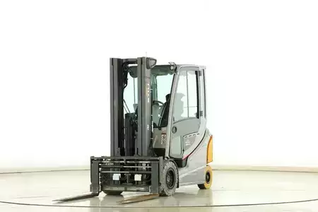 4-wiel elektrische heftrucks 2020  Still RX-60-30 (1)