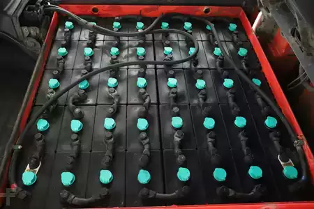 Eléctrico - 4 rodas 2019  Linde E-40-HL-01-600 (388) (3)