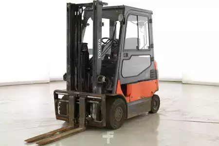 4-wiel elektrische heftrucks 2012  Toyota 7-FBMF-25 (7)