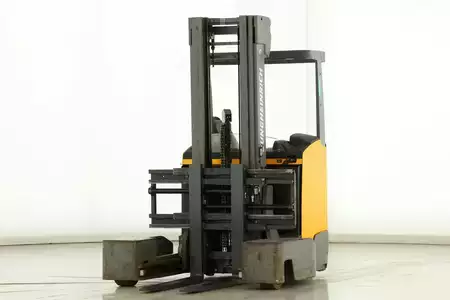 Reachtrucks 2017  Jungheinrich ETVQ-25 (1)