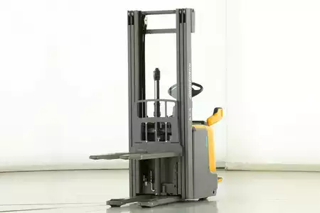 Fahrerstandstapler 2021  Jungheinrich ERC-214 (1)