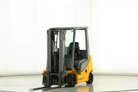 Diesel heftrucks 2020  Jungheinrich DFG-320-S (1)