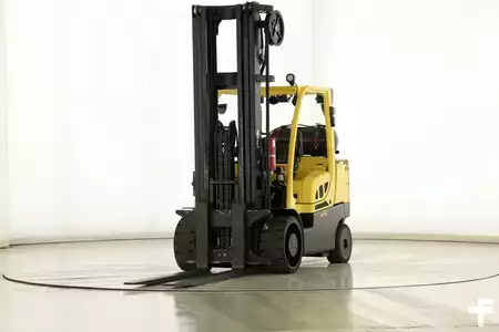 Wózki gazowe 2016  Hyster S-7.0-FT (1)