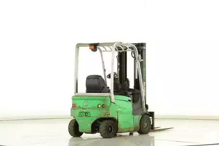 Elektro 4 Rad 2017  Cesab B-415 (2)