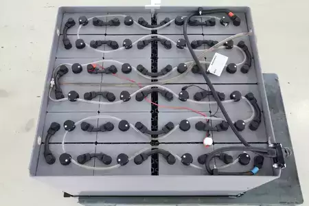 Elektro 3 Rad 2018  Jungheinrich EFG-220 (3)