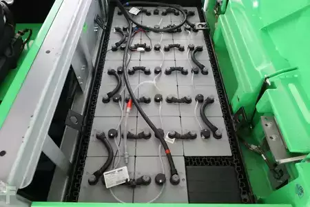 Eléctrica de 4 ruedas 2020  Cesab B-860 (4)