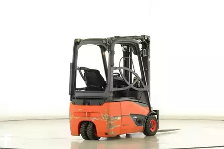 Sähkö - 3 pyör 2015  Linde E-16-02 (386) (2)