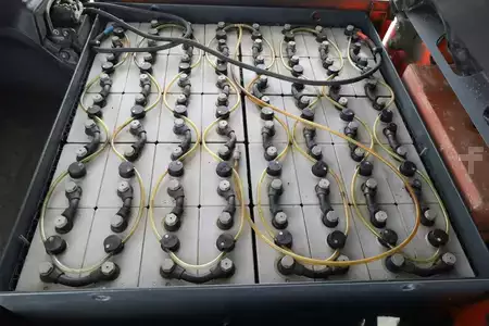 Elektromos 4 kerekű 2018  Linde E-50-HL-01-600 (388) (3)