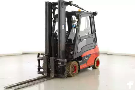 Electric - 4 wheels 2021  Linde E-30-01 (387) (4)
