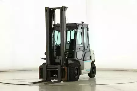 Dieseltrukki 2019  Unicarriers D-1-F-4-A-40-Q (1)